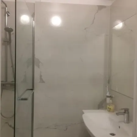 Antibes, Super 2p, 70m2 , Clim, Terrasse Apartment Antibes